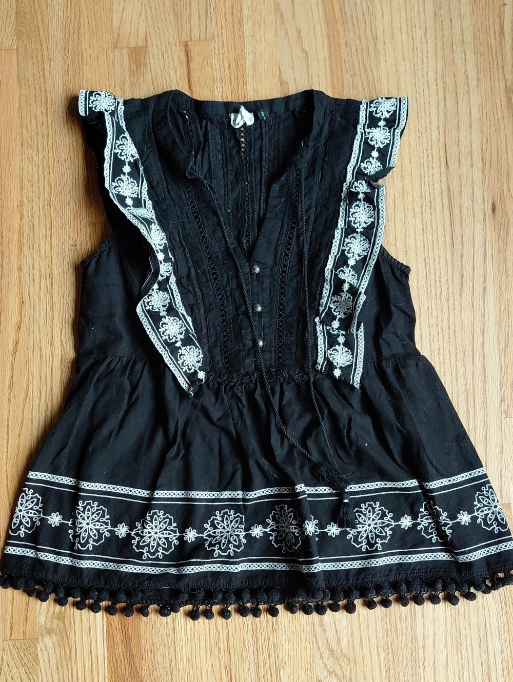 Anthropologie Black Embroidered Sleeveless Peplum Top